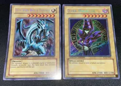 YuGiOh Blue-Eyes White Dragon FL1-EN001 Dark Magician FL1-EN002 - Lightly Played - Image 1