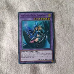 DARK MAGICIAN GIRL THE DRAGON KNIGHT YU-GI-OH! PURPLE ULTRA RARE DLCS-EN006 - Image 1