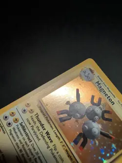 MP - Pokemon TCG Magneton Base Set 2 9/130 Holo Unlimited Holo Rare - Image 2