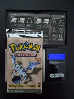 Pokemon 1st Edition Fossil Booster Pack Aerodactyl 21.12g - Image 1