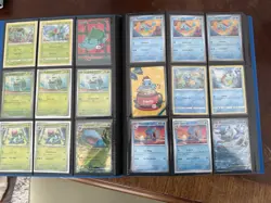 Pokemon Binder - 117 Cards - Various Sets - Base Set Charmeleon Slab Included - Image 3