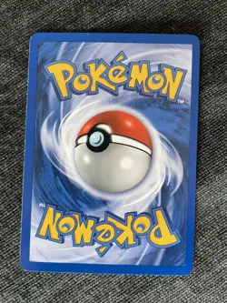 Pokemon Heracross #6 1st Edition Neo Genesis Holo Rare - NM Condition - Image 2