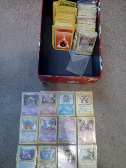 POKEMON CARD LOT 300+ VINTAGE RARE BASE PROMO JUNGLE FOSSIL HOLO eREADER - Image 1