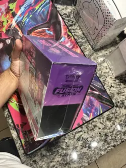 Pokemon Mew Fusion Strike Elite Trainer Box Pokemon TCG English - Image 3