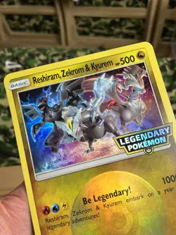 JUMBO LEGENDARY POKEMON Reshiram Zekrom & Kyurem Promo 2018 - Image 4