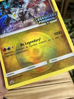 JUMBO LEGENDARY POKEMON Reshiram Zekrom & Kyurem Promo 2018 - Image 5
