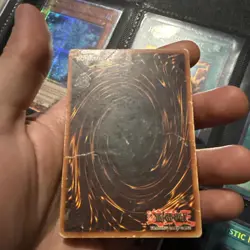 Yu-Gi-Oh TCG Blue-Eyes White Dragon BPT-003 Secret Rare Limited Edition HP - Image 2