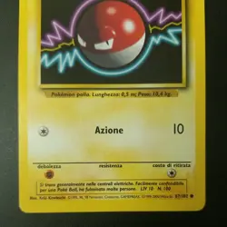 4th Print Base Set Pokemon TCG Voltorb 67/102 Common LP/MP Italian - Image 3