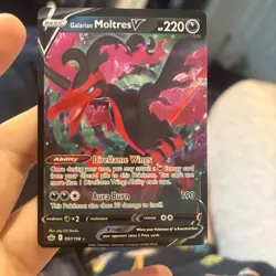 Pokemon TCG Galarian Moltres v 97/198 Ultra Rare Holo Chilling Reign - Image 1