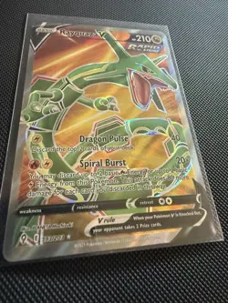 Pokemon TCG Evolving Skies Rayquaza v Full Art Holo Ultra Rare NM Condition - Image 1