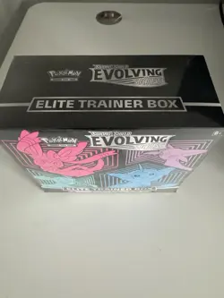 Pokemon TCG: Sword & Shield Evolving Skies Elite Trainer Box ETB Factory Sealed - Image 2