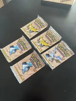 Pokemon Fossil 1st Ed. Sealed Booster Packs – Lot of 5 – Vintage WOTC - Image 3