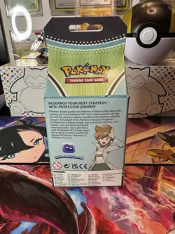Professor Juniper Premium Tournament Collection - Pokemon TCG - Image 3