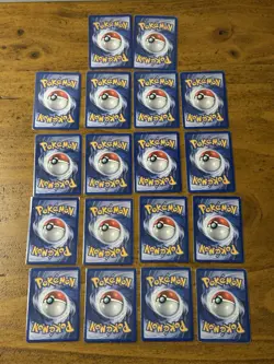 2001 Pokemon Neo Discovery Unown Set F I Q O U M E 30 Cards Vintage TCG WOTC - Image 2