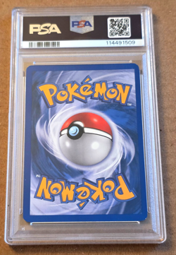 2000 Pokemon Team Rocket 1st Edition 13/82 Dark Vileplume Holo - PSA 8 - Image 2