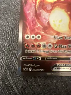 Charizard VMAX SWSH261 SWSH: Sword & Shield Promo Cards Holo - Image 2