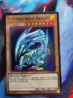 Konami Blue-Eyes White Dragon LCKC-EN001 Legendary Ultra Rare Version 2 - Image 1