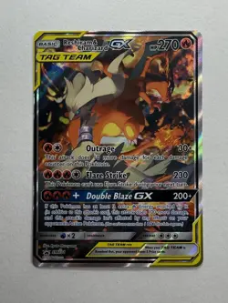 Pokemon TCG - Reshiram & Charizard GX SM201 Sun & Moon Promo Ultra Rare - Image 2
