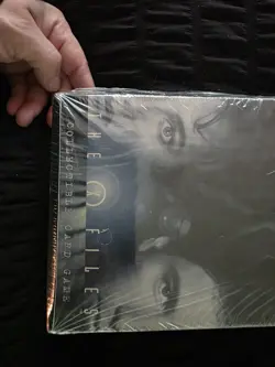 1996 The X-Files Collectible Card Game Premiere Edition - Image 2