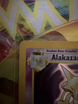 Pokemon TCG Alakazam Base Set Holo Card 1/102 Unlimited Rare - Image 3