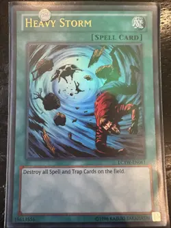 Heavy Storm - LCYW-EN061 - Ultra Rare - Yugioh - Image 1