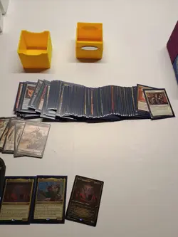 MTG: Sliver Swarm Commander Deck - CMM Sleeved With Deck Box Opened - Image 5