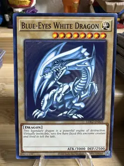 Blue-Eyes White Dragon LDK2-ENK01 Legendary Decks II Unlimited - Image 1