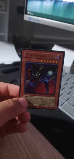 Yugioh: Toon Summoned Skull SRL-073 Spell Ruler Ultra Rare Unlimited Edition NM - Image 1