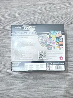Pokemon TCG: Sword & Shield-Evolving Skies Elite Trainer Box 820650808944 - Image 2