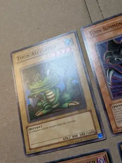 YU-GI-OH MISCELLANEOUS TOON CARD LOT OF 12 MODERN+VINTAGE - Image 2
