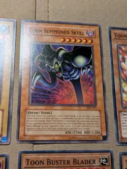YU-GI-OH MISCELLANEOUS TOON CARD LOT OF 12 MODERN+VINTAGE - Image 3