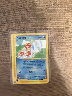 Magikarp Skyridge 75/144 Regular Non-Holo Card Near Mint Condition - Image 1