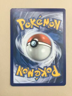 Pokemon TCG Pikachu 005/025 Holo 25th Anniversary Celebrations NM - Image 4