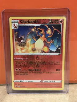 Charizard 025/185 Vivid Voltage NM Reverse Foil Rare Pokemon Card - Image 1