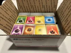 Pokemon Energy Card Bulk Lot 4000+, 17 Pounds Non Holo. Read Description - Image 1