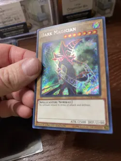 Yu-Gi-Oh Dark Magician CT14-EN001 Secret Rare Card Limited Edition - Image 4