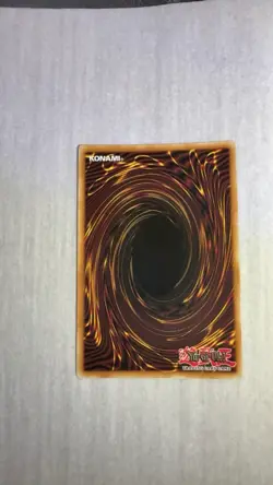 Yugioh Blue-Eyes White Dragon GLD5-EN001 Gold Ghost Rare Limited Edition NM - Image 2