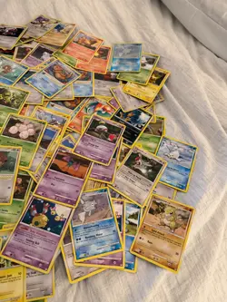 Mysterious Treasures 2007 Pokemon Lot of 227 Vintage Diamond Pearl BULK - Image 2