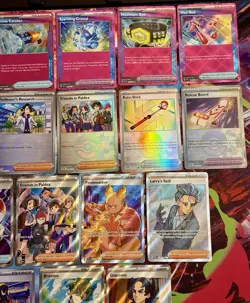 Pokemon 25 Card Lot - Prismatic Evolutions Pokeball Full Arts + More!!! - Image 4