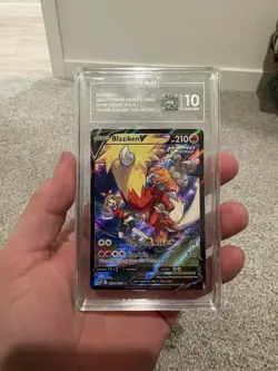 Pokemon Blaziken v TG14 Silver Tempest Ultra Rare Full Art Holo TAG 10 - Image 1