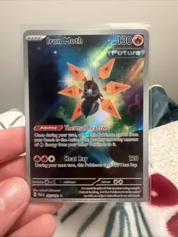 Iron Moth Paradox Rift 187/182 Illustration Rare Card - Image 1