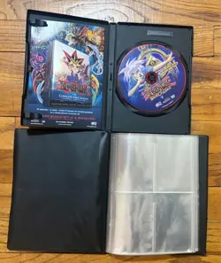 1996 Yu-Gi-Oh Collection Binder Book Trading 48 Card & Battle City Duels DVD - Image 2