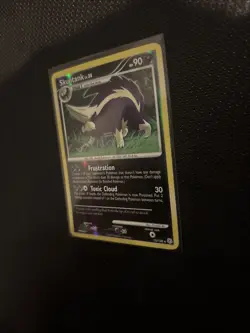 Skuntank 15/130 Pokemon Diamond and Pearl Reverse Holo Excellent Condition - Image 4