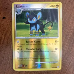 Luxio 52/130 Diamond and Pearl Reverse Holo Excellent Condition Pokemon - Image 1