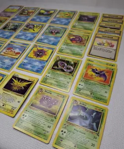 Vintage Pokemon Fossil Card Lot of 45 Holo Zapdos Common/Uncommon NM-LP - Image 4