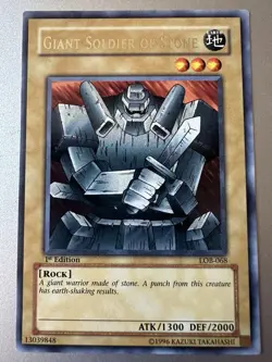 Giant Soldier of Stone LOB-068 Legend of Blue Eyes Rare 1st Edition LP - Image 1