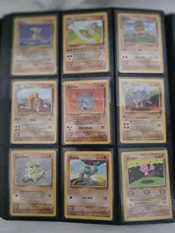 Vintage Pokemon Card Lot of 31 cards Base Set 2 Fossil - Image 5