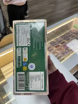 [PRE ORDER] One Piece Acrylic Display Case for 24ct Booster Box - UV protective - Image 2