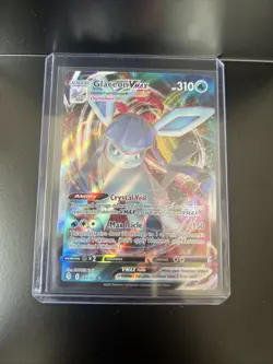 Pokemon TCG Evolving Skies Ultra Rare Glaceon VMAX Card 41/203 - Image 1