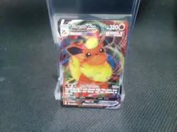 Pokemon TCG Flareon VMAX Full Art Ultra Rare Holo Card 018/203 Evolving Skies - Image 1